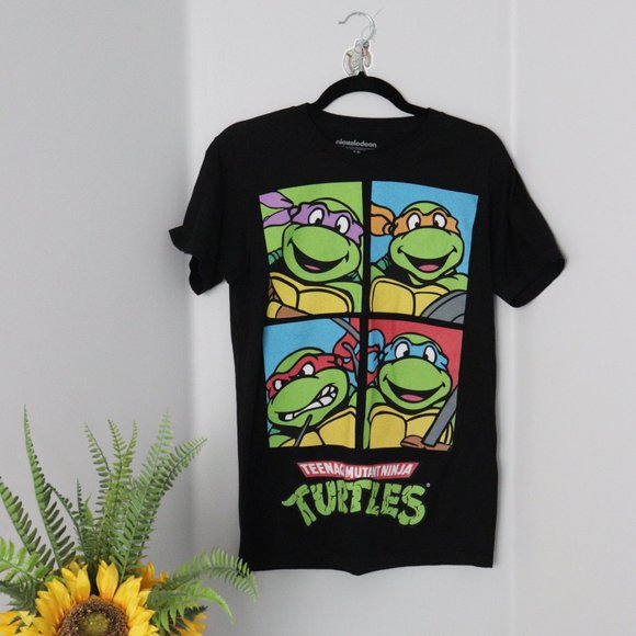 3/$28 SALE Teenage Mutant Ninja Turtle Graphic T Shirt / Size Mens Small - Picture 1 of 4
